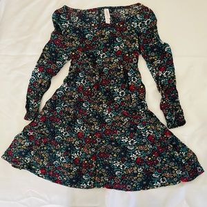 Long sleeve floral dress
